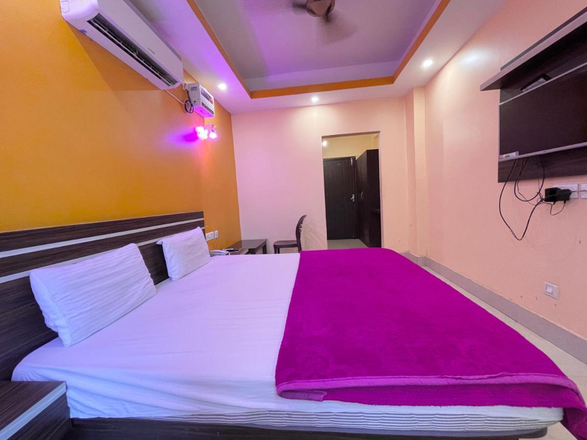 Hotel Deo Puri Exterior photo